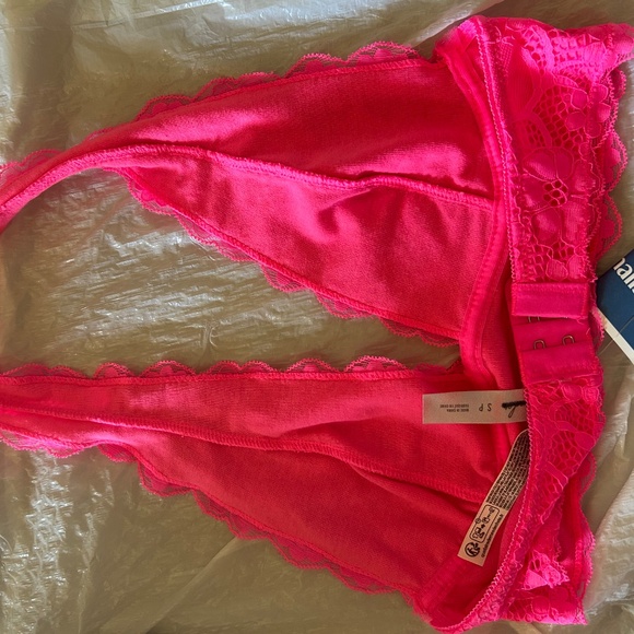 Out from under halter top - Picture 2 of 2